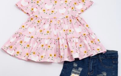 Wildflower Chick Two-Piece Play Set